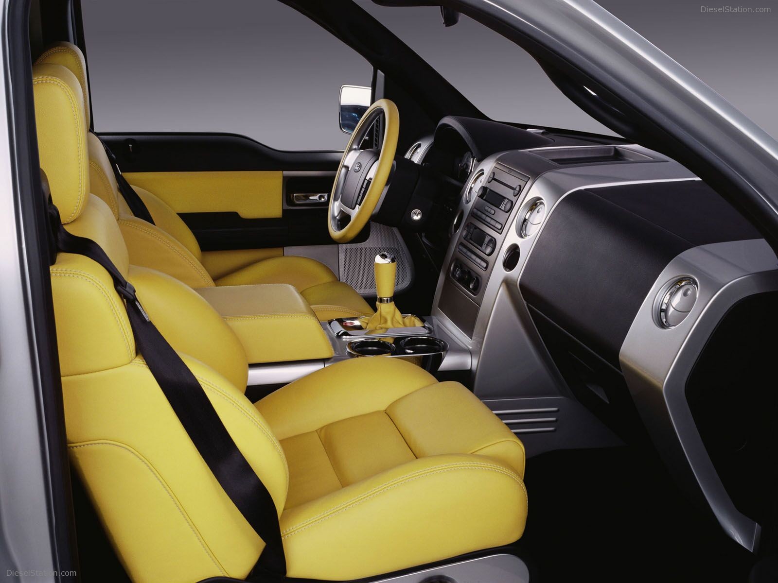 Ford F150 (2004)